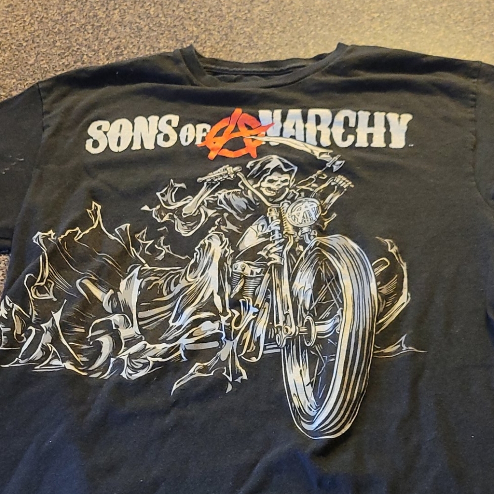 Rare SOA black tee